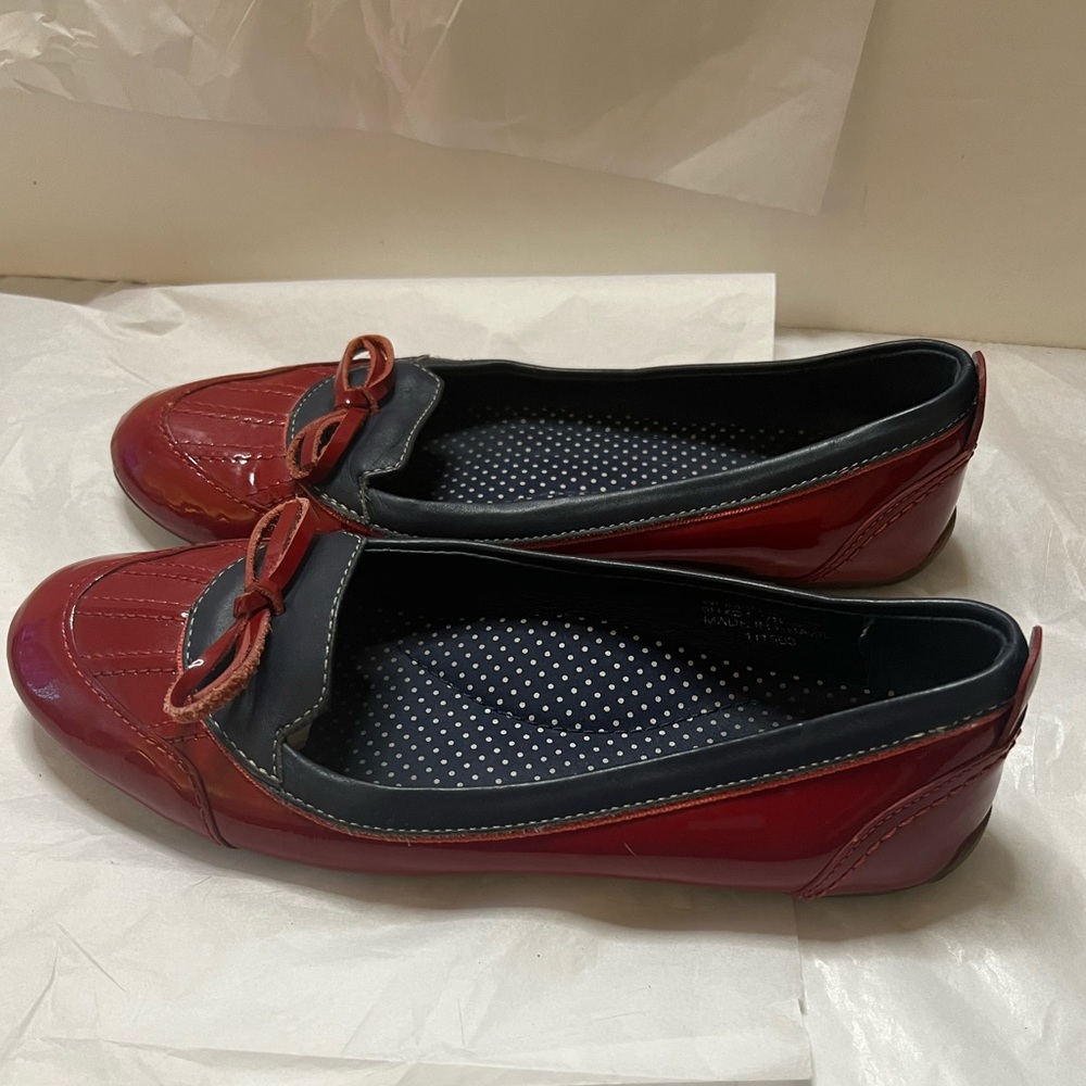 L.L. Bean Women's Coastal Rain Skimmers - Picture 16 of 16